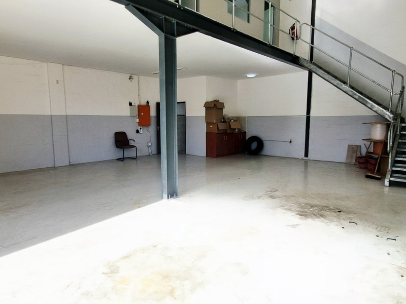 Turnkey 184m2 warehouse-office hybrid in Cornubia Industrial Precinct | Smart security, 63 amps, and epoxy floors - Photo 2