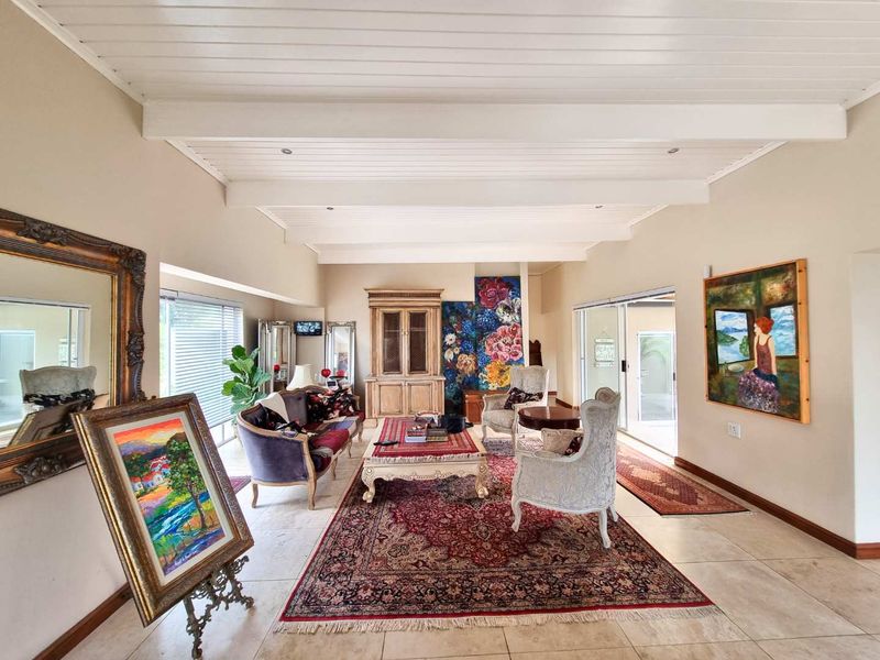 Elegant Living Steps from the Ocean! - Photo 3