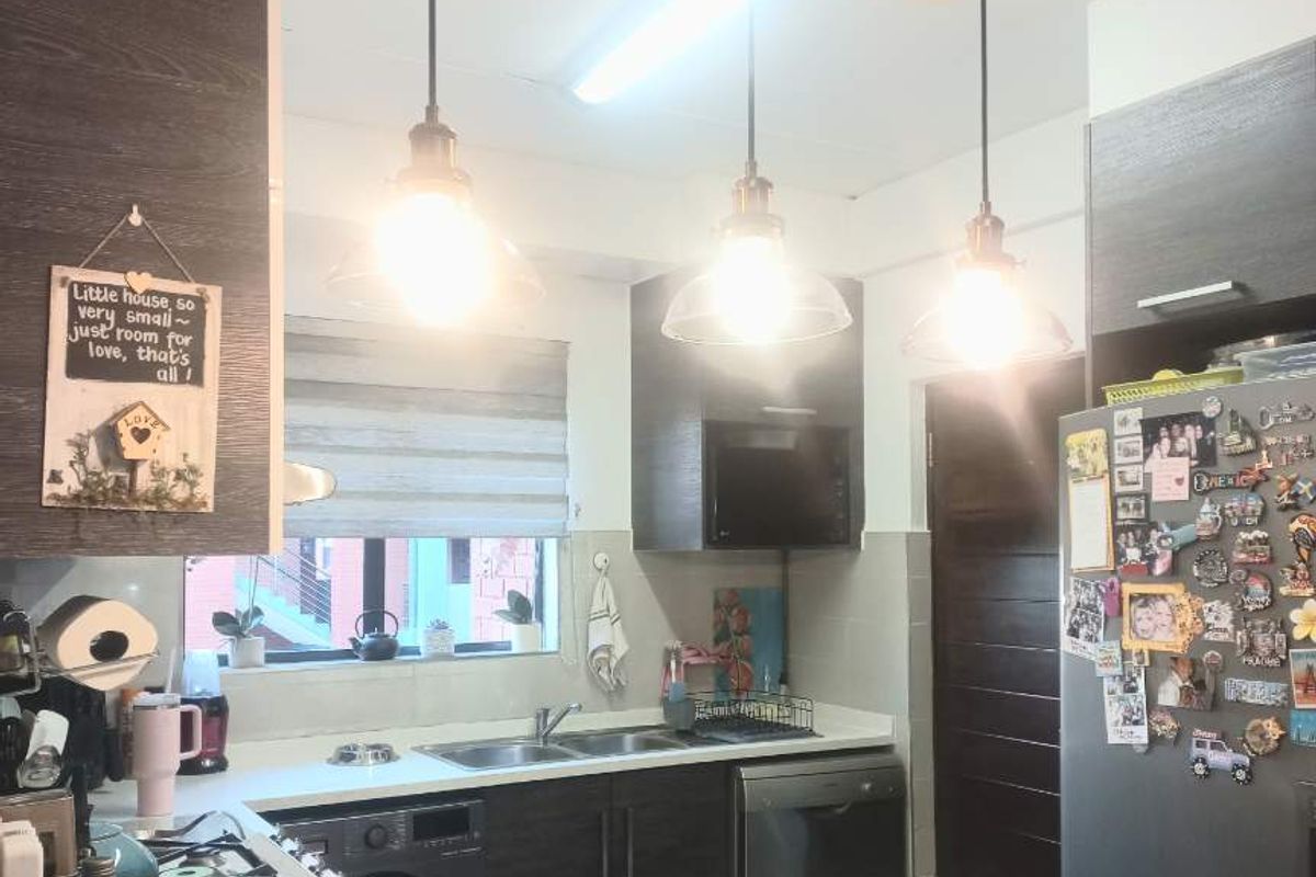 Morden Gem Apartment - Photo 4