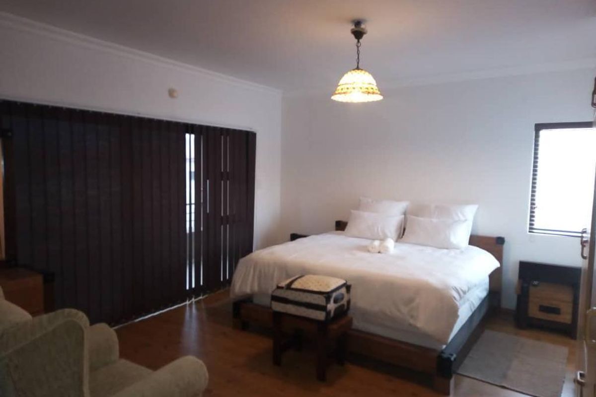 For Sale - Langstrand Family Home - Photo 3