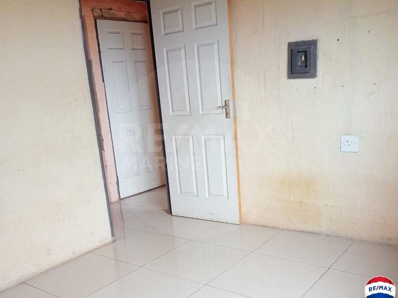 Charming 3-Bedroom Home for Sale in Esikhawini – Pet Friendly and Full of Potential! - Photo 6