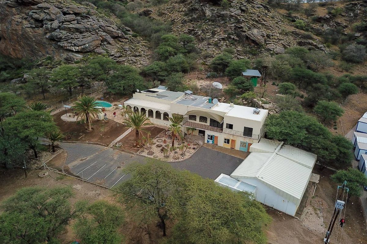 BRAKWATER PROPERTY - 3 FARMHOUSES - FOR SALE: - Photo 2