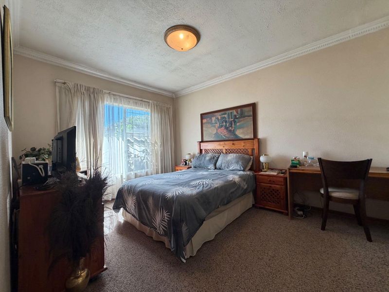 Charming 3-Bedroom Townhouse in Sought-After Randhart, Alberton - Photo 10