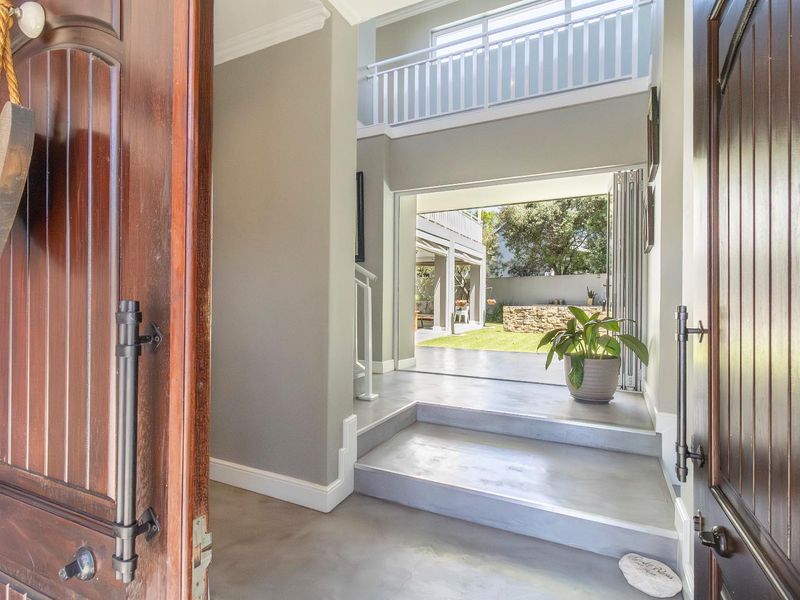 Elegant Four Bedroom Contemporary Farm House - Photo 6