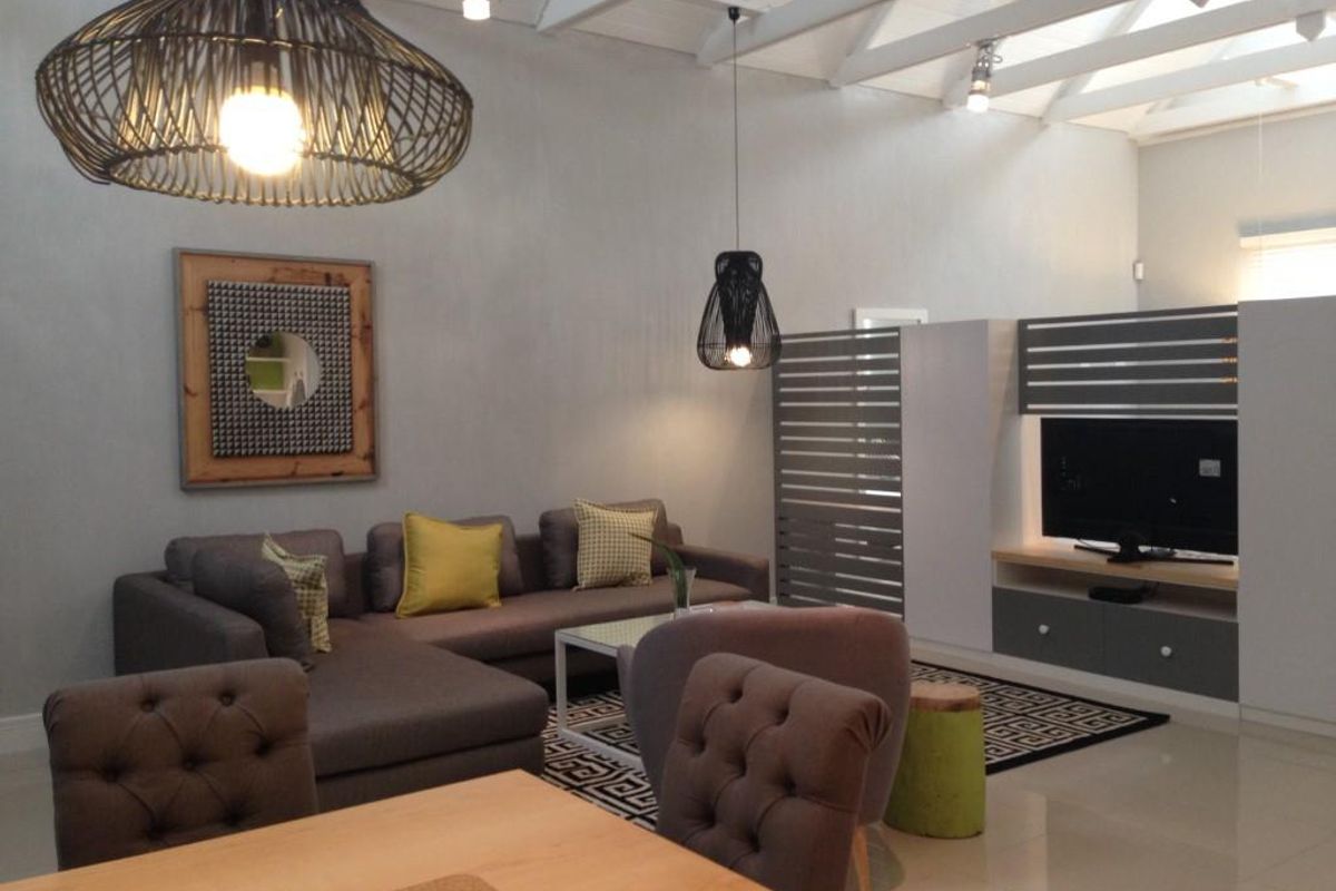 LIVING AT “THE WATER CUBE” - Photo 3