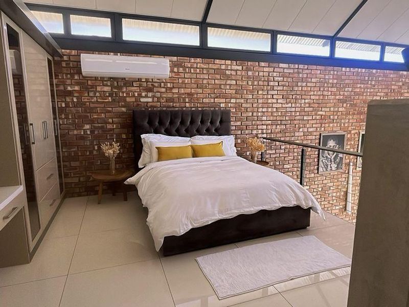 Townhouse with amazing views - Photo 6