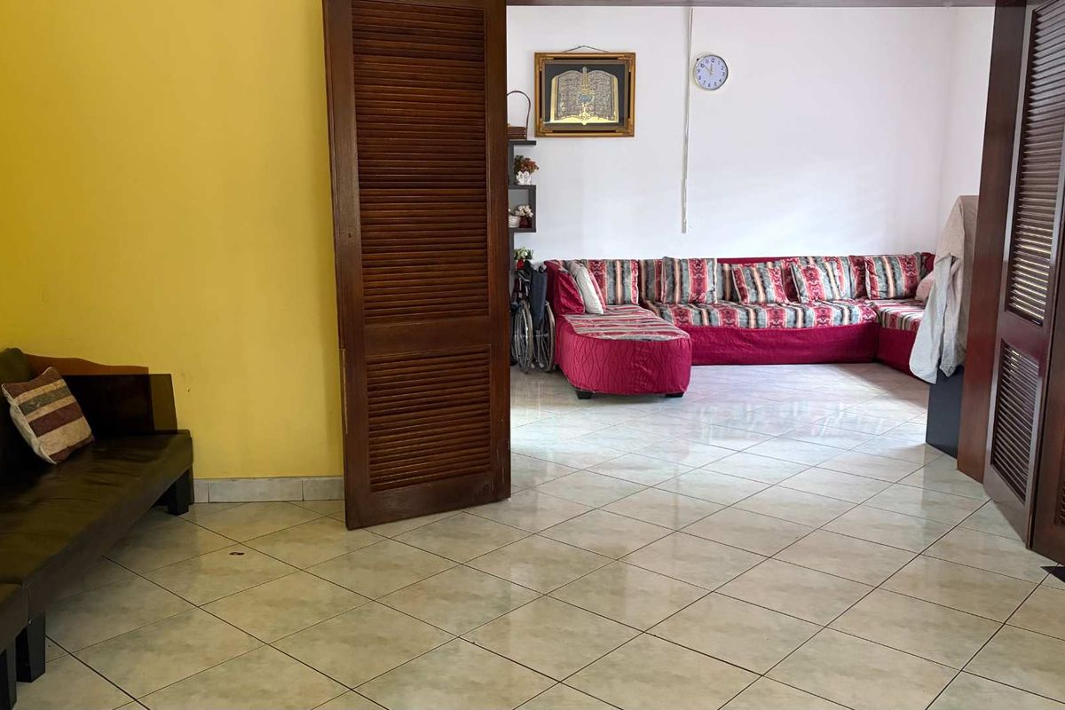 3 Bedroom Family house in Bramley - Photo 3