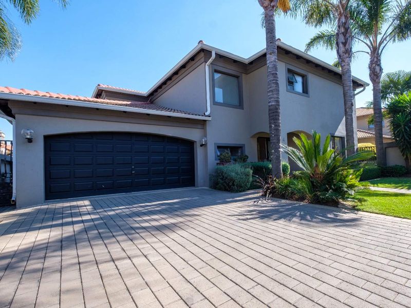Spacious 4-Bedroom Monte Christo Home with Solar-Heated Pool - Photo 4