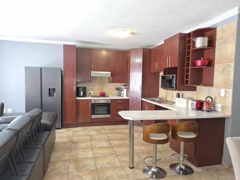 2 BEDS , 2 BATHS APARTMENT FOR SALE IN NORKEM PARK - Photo 1