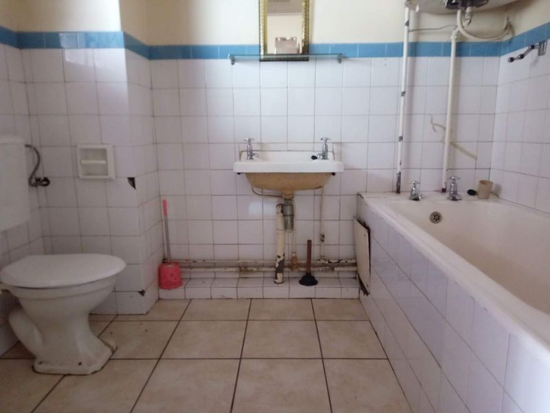 Calling first time buyers and investors!!! - Photo 9