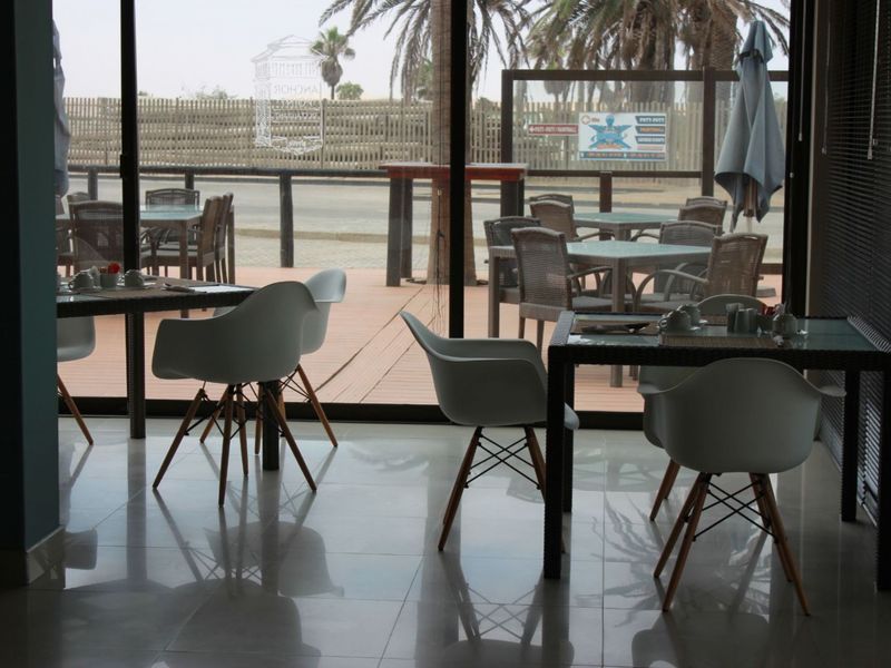3 bedrooms Apartment in Swakopmund Central - Photo 5