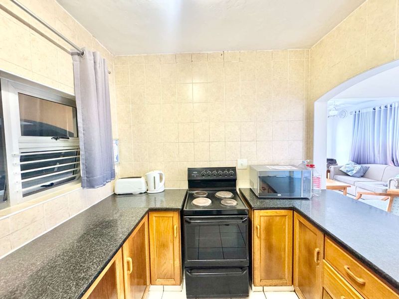 Hendra Estates - Prime Beachfront Living!! Coastal Rental In Umdloti! - Photo 8