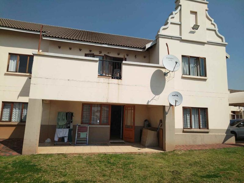 3 bedrooms ground floor apartment for sale in Hesteapark - Photo 3