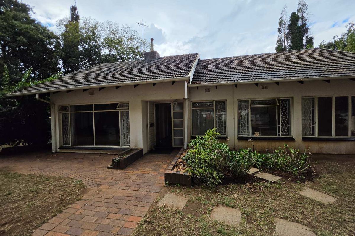 3 Bedroom Fixer-Upper with Cottage in Rynfield Estates | Exclusive Mandate - Photo 2