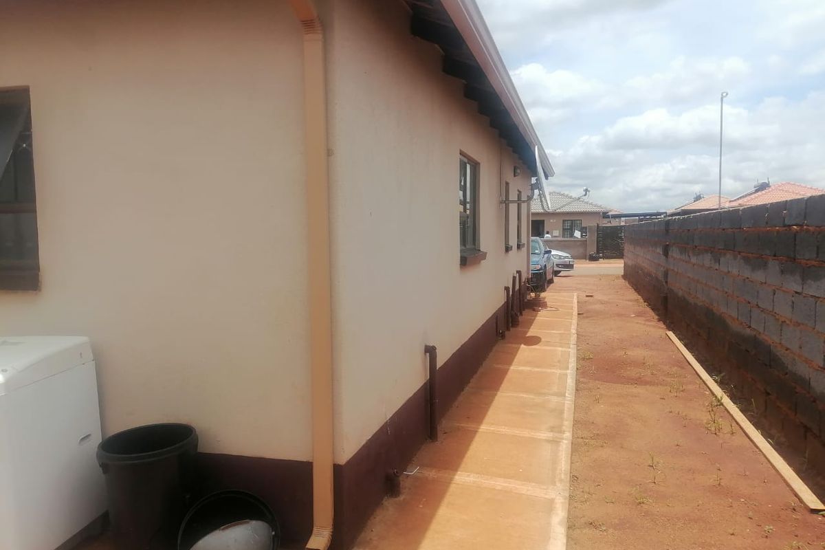 Dawn City - R 830 000 Family Home ! - Photo 3