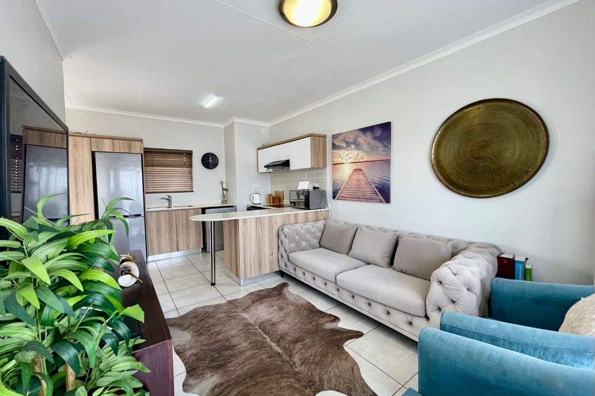 1 Bedroom Penthouse with sea view - Photo 2