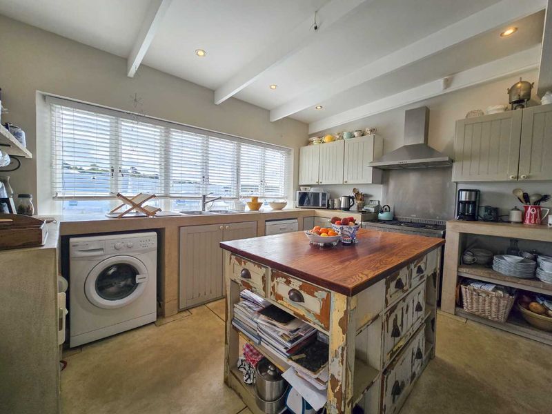 Four bedroom unit for sale in Tollas Oord. - Photo 6