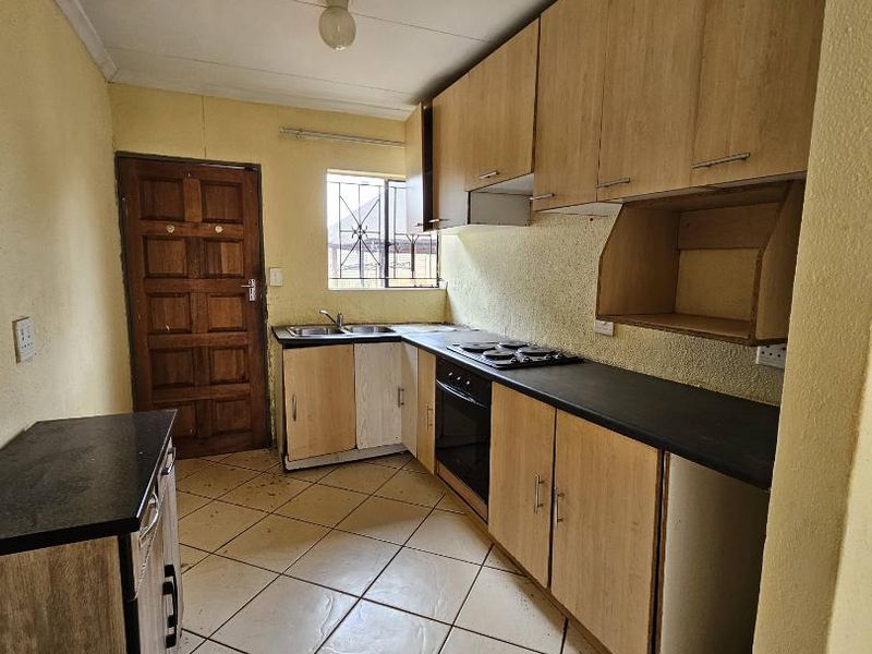 3 bedroom house in clarina - Photo 4