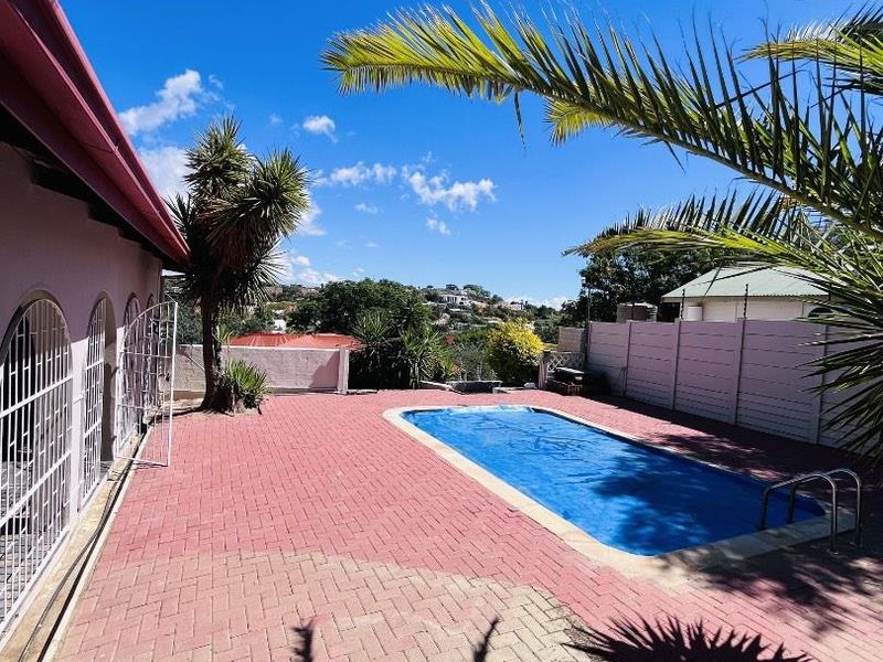 BEAUTIFUL 4 BEDROOM HOME FOR SALE IN SOUGHT-AFTER EROS |N$ 4,950,000 (excluding costs) - Photo 3