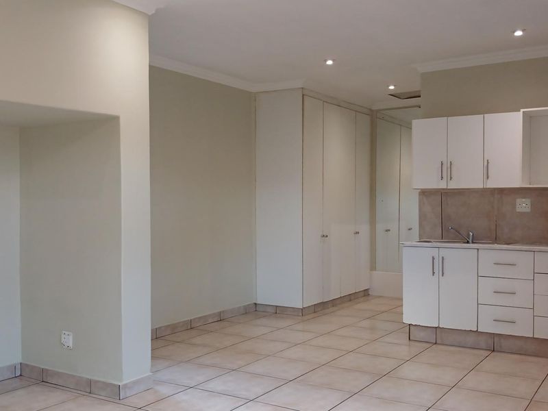 Lovely, Spacious Garden Studio to Let in Blairgowrie - Photo 9