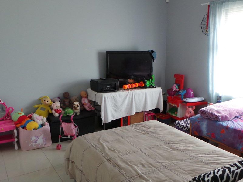 Duplex Home close to the Lagoon - Photo 10