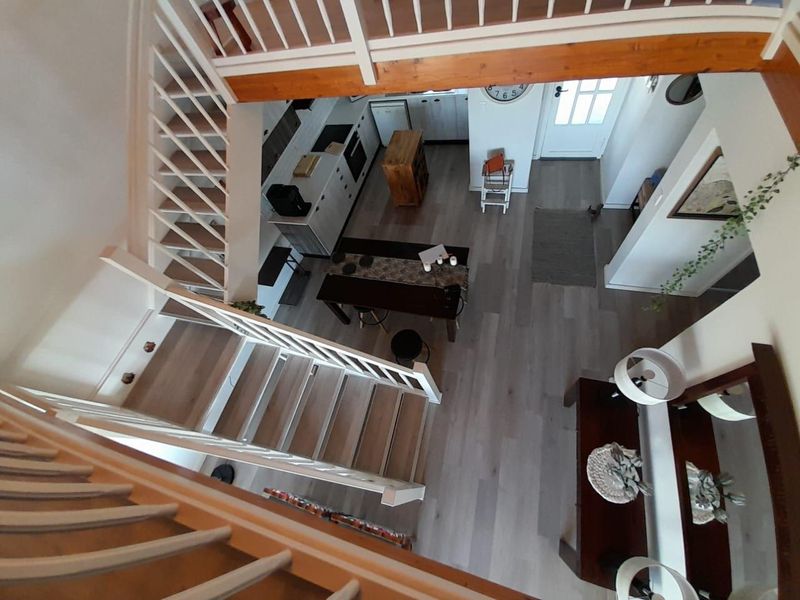 Cosy, Spacious Double Storey Apartment in Central Swakopmund! - Photo 6