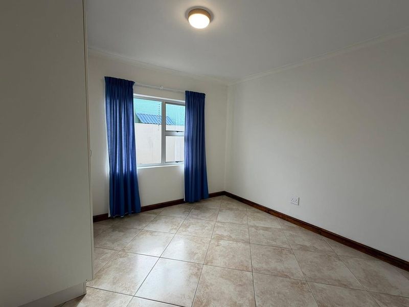 Free Standing home to RENT - Photo 4