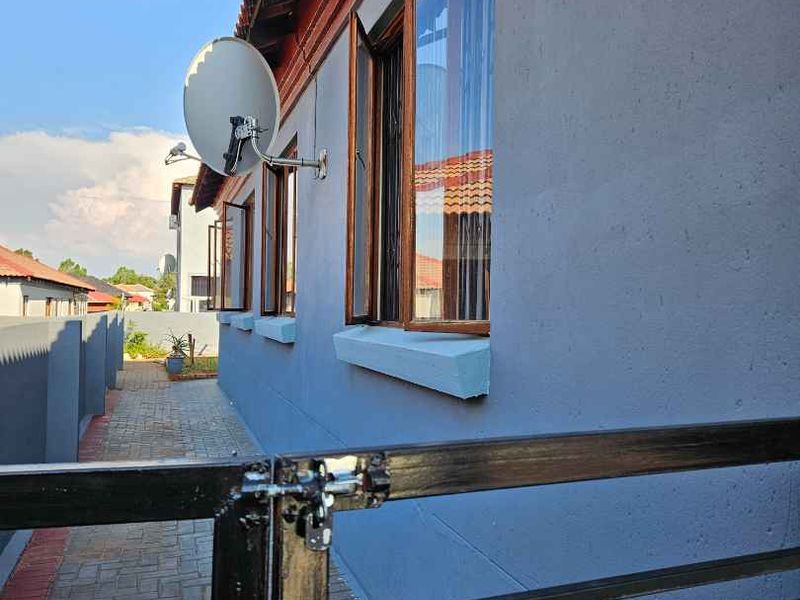 3 beautiful bedroom house in the heart of amandasig - Photo 3