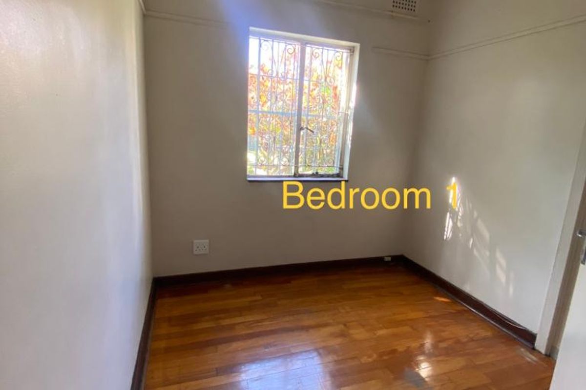 Charming 2Bedroom Apartment in the Heart of Montclair - Photo 5