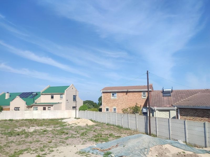 Large, Level Stand with Plans - Photo 4