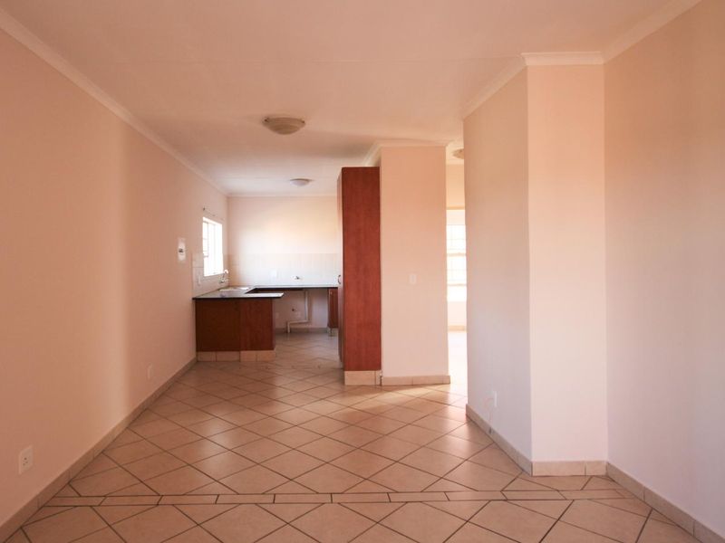 Welcome to Hazeldean - A loadshedding free area! - Photo 9