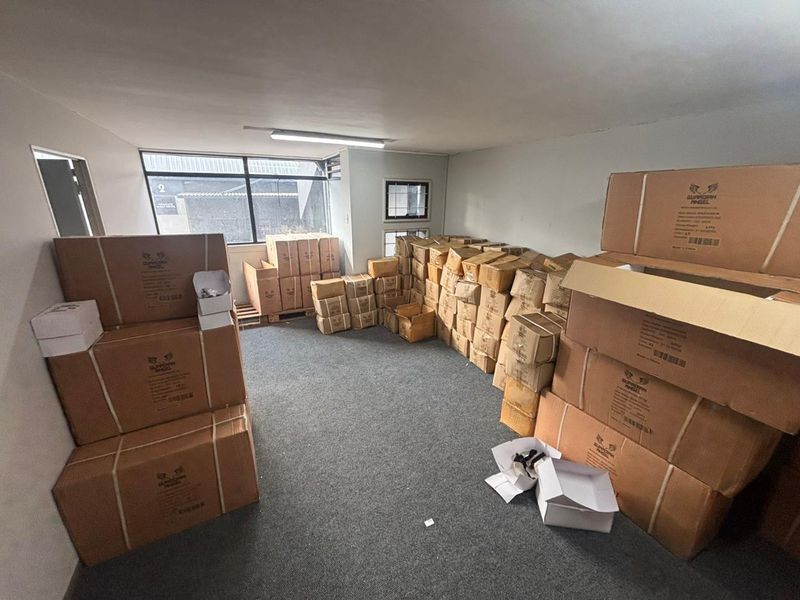 FALCON NEWS MINI FACTORY TO LET – NEW GERMANY - Photo 9