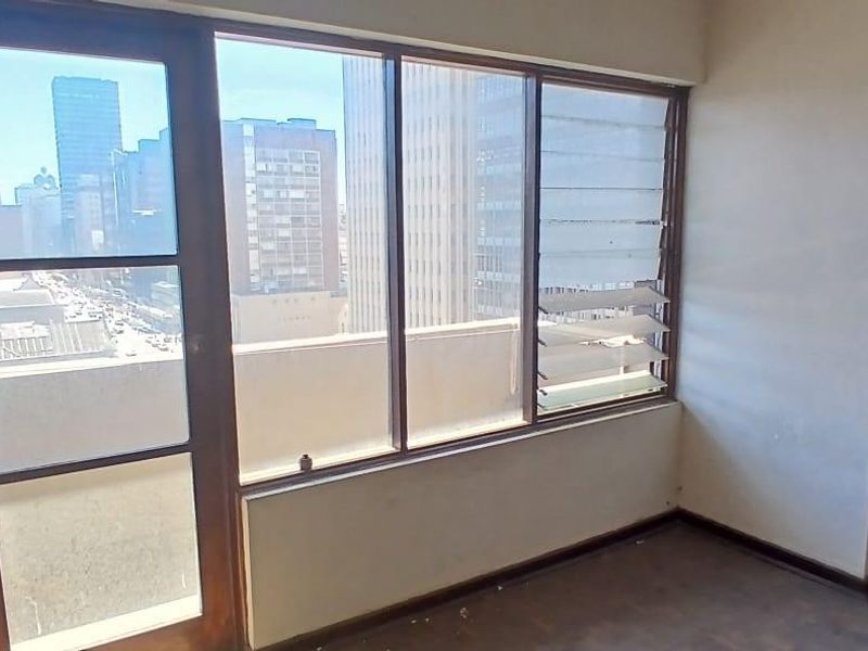 Urban Living Opportunity in Vibrant Durban Central - Photo 2