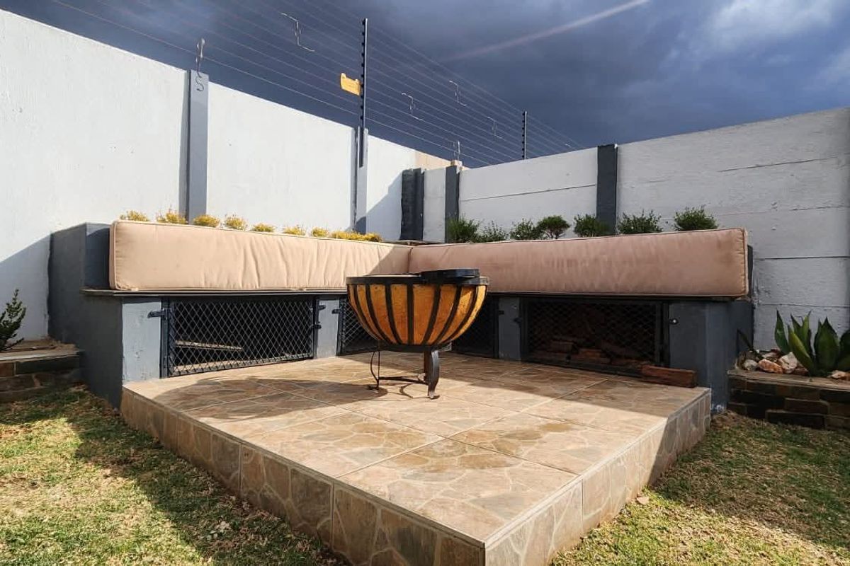 House to Rent in Milano Estate - Photo 4