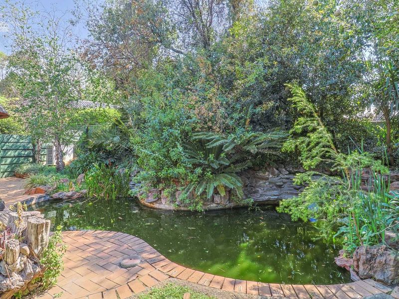 Perfect for Families, Professionals, or Investors! - Photo 7