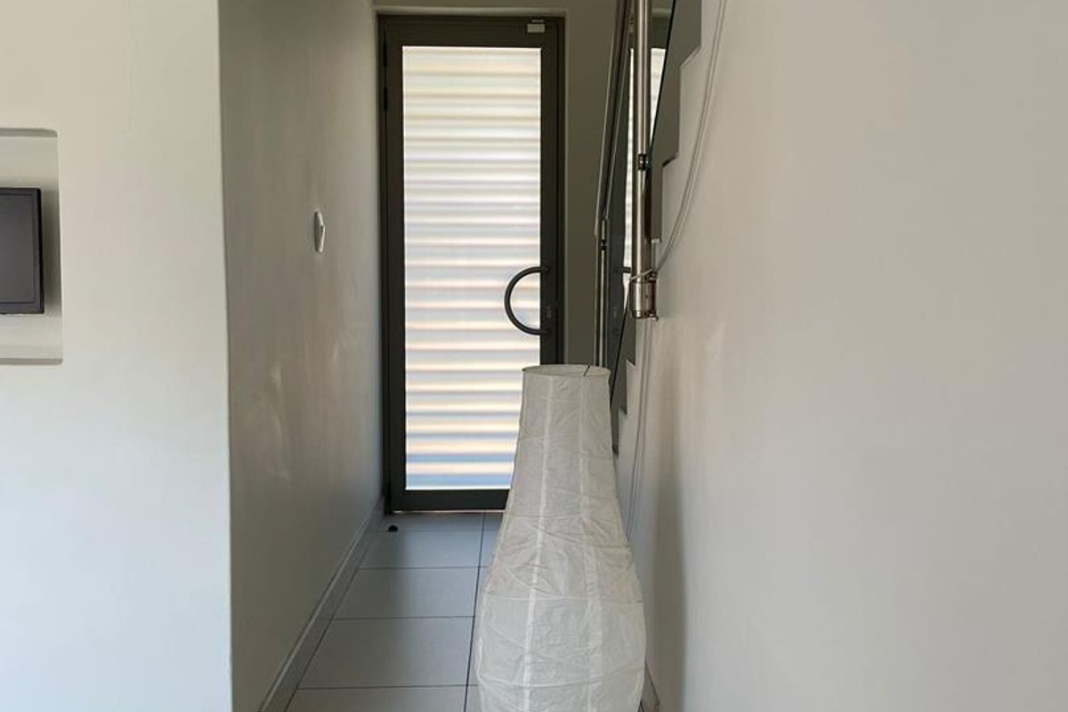 MODERN 3-BEDROOM HOME - BROOKLYN - Photo 5