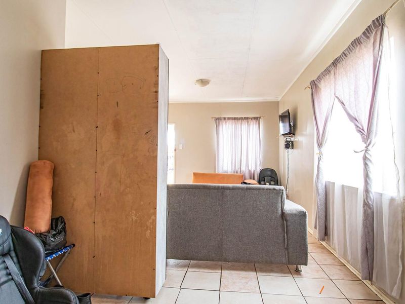 Two Bedrooms house for sale in Elandspoort - Photo 10