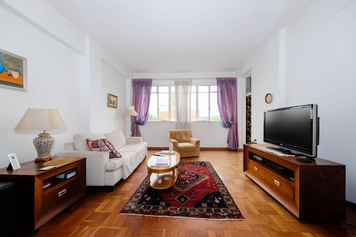 New release! Top floor !Airy &Bright! Negotiable! - Photo 4