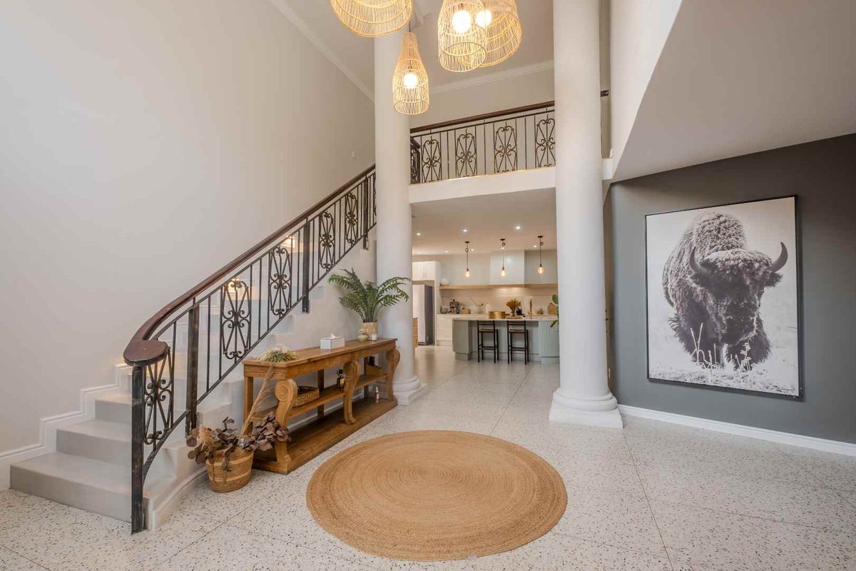 Exceptional Family Home with Superior Finishes - Photo 3