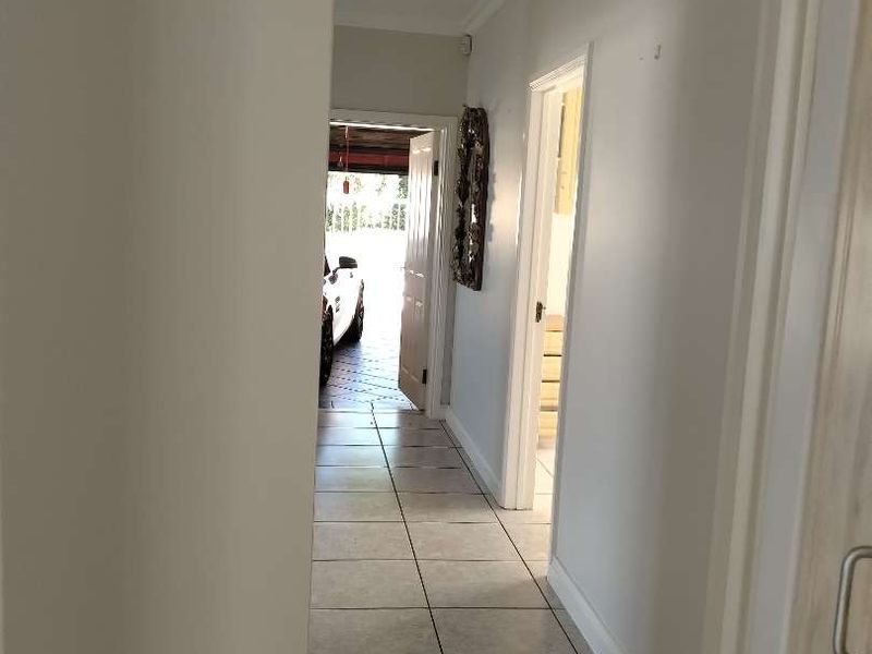 4 bedroom Family home - Photo 5