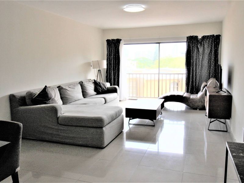 HENDRA - HOLIDAY LETTING! 3 BED APARTMENT RIGHT ON THE BEACH! - Photo 9