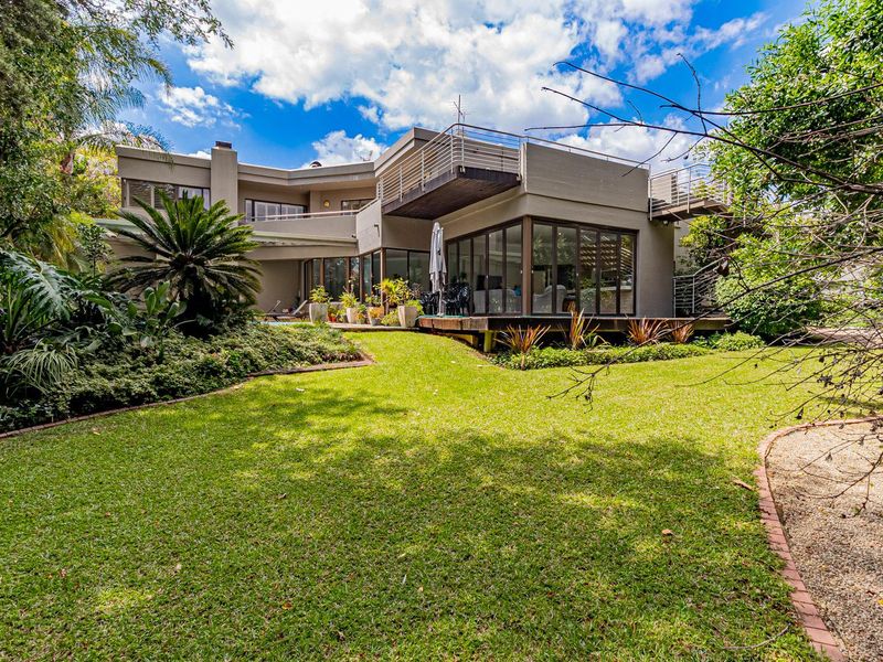 5 Bedroom House to Rent in Dainfern Golf Estate - Photo 2