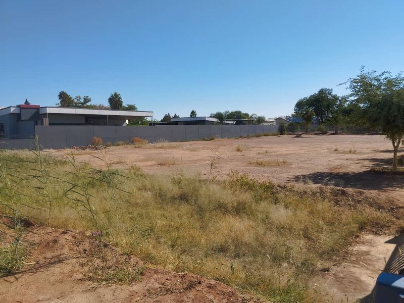 WELL-LOCATED LARGE ERF FOR SALE IN MARIENTAL NORTH – EASTERN SIDE - Photo 3