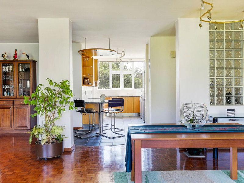 Luxurious 3-Bedroom Ecklenberg Apartment with Mountain Views & Separate Flatlet - Photo 9
