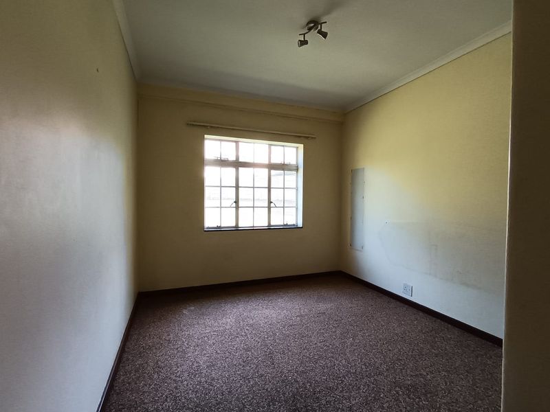 Tranquil Ben Kamma Living with Space to Create Your Dream - Photo 9