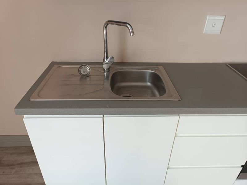 Retirement Apartment in Sought After Complex - Photo 5