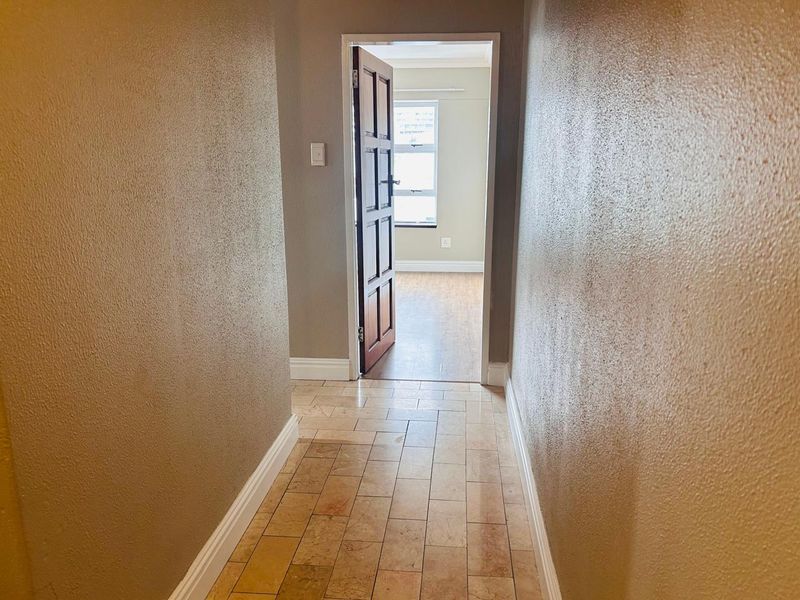 Refreshed Duplex with Spectacular Mountain Views  - Now 25Kpm - Photo 10