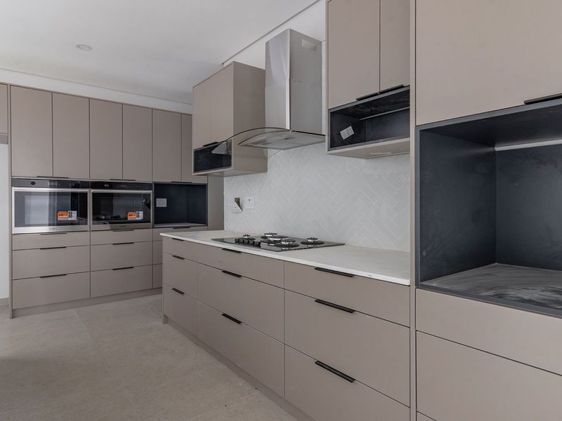 Find Your Big and Beautiful Dream Home Today - Photo 2