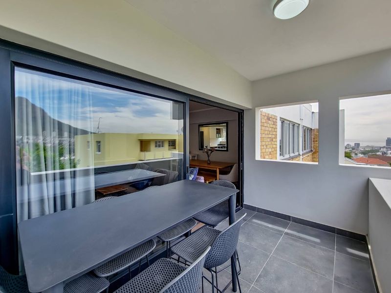 Top-Floor Gem in Upper Gardens with Stunning Table Mountain Views - Photo 10