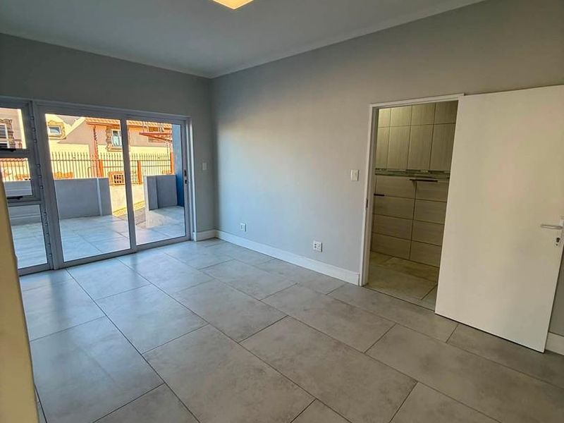 Auasblick- For Sale- N$15 800 000 - Photo 3